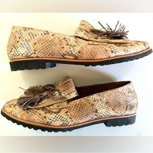 Paul Green Diana Kiltie Python Fringe Tassel Loafers with Size 9